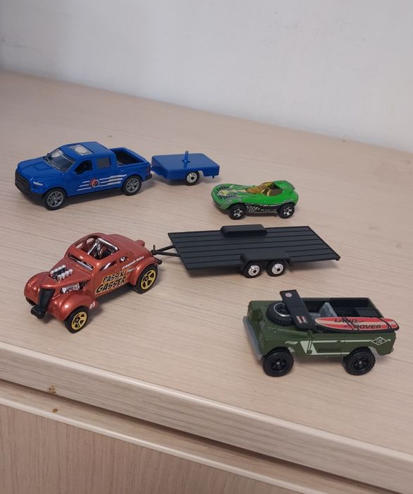 Machete masinute Ford Raptor,Land Rover,Buggy+remorca Hotwheels,Grell