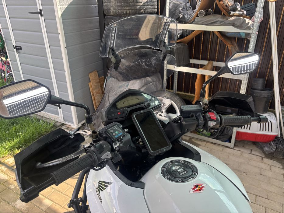 Honda Crossrunner VFR800X Stare excelenta, accesorizata