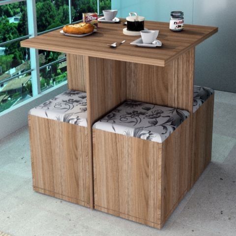 Стол обеденный с табуретами