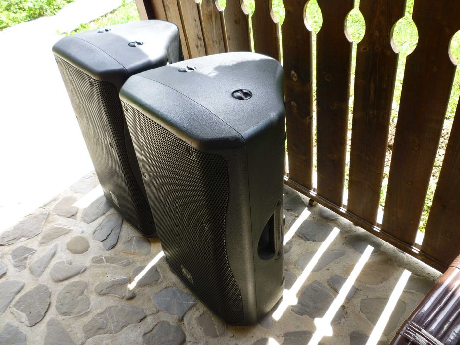 boxe  electro-voice   zx5-90 made  in  usa