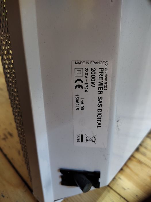 Конвектор  Airelec Premier 2000W