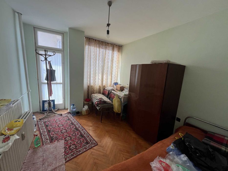 Продава се Тристаен апартамент в Казанлък - 90 кв.м за 1128 €/кв.м - Снимка #2