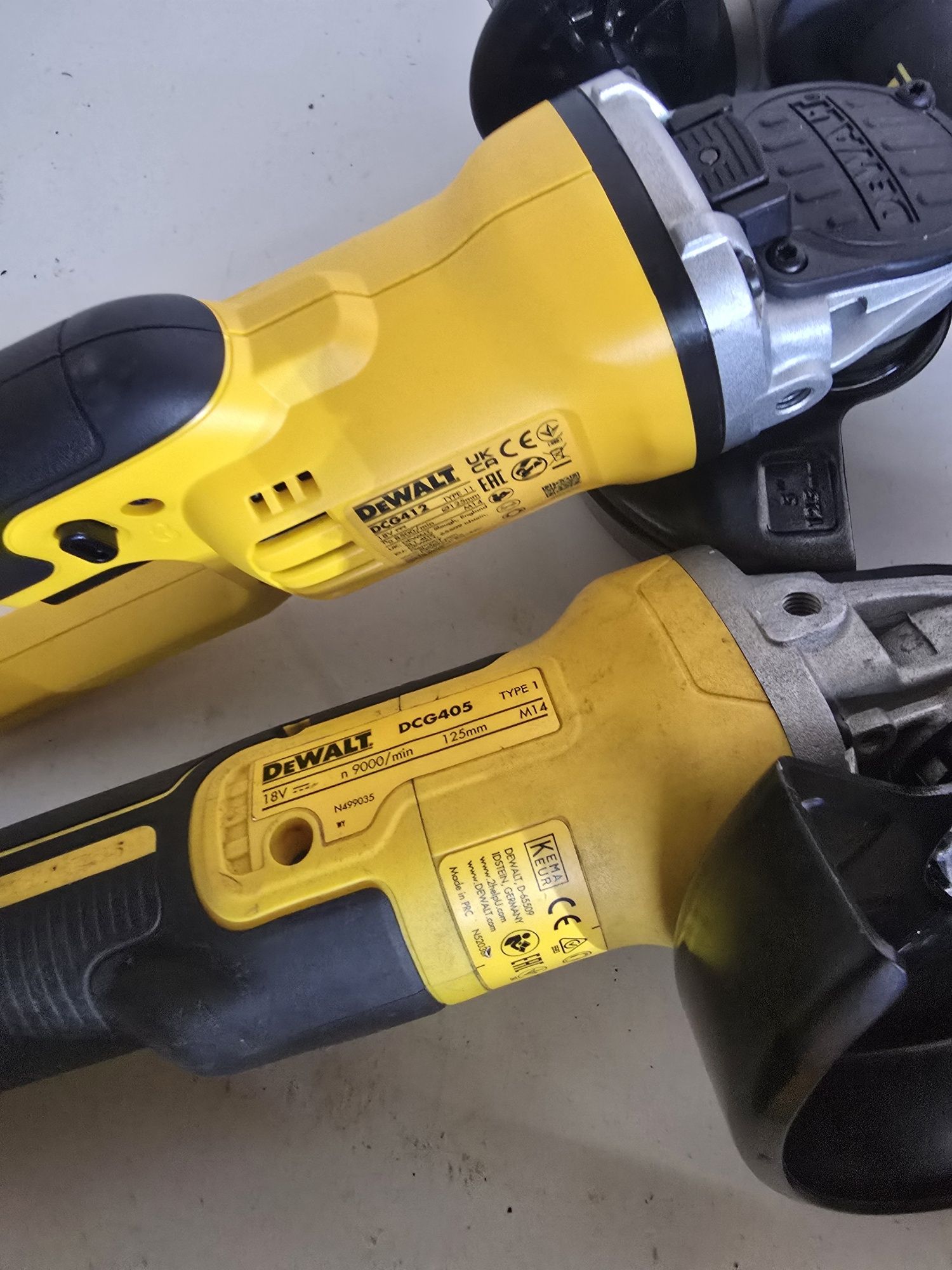 Vând scule dewalt 18V