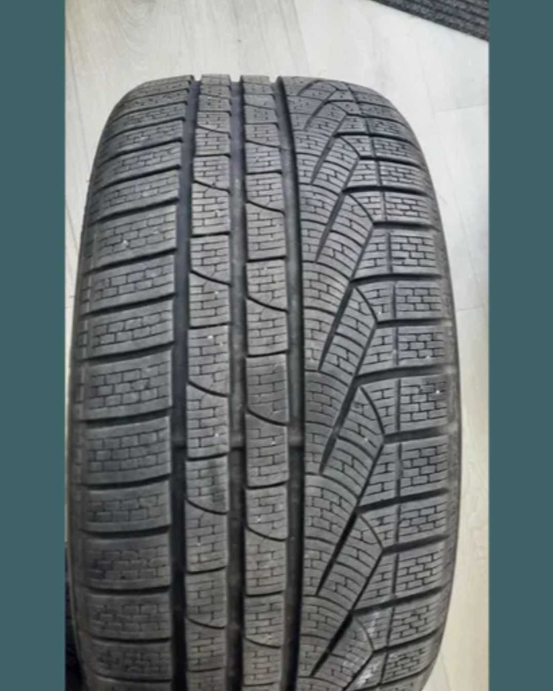 Гуми pirelli sottozero  255/35/19