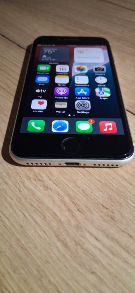 Iphone se 2022 ,128gb