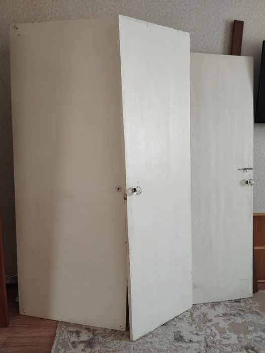 Продам межкомнатные двери