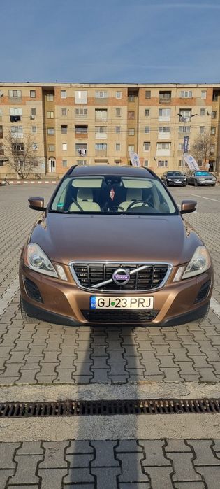 Vând Volvo xc60 fabricație 2011