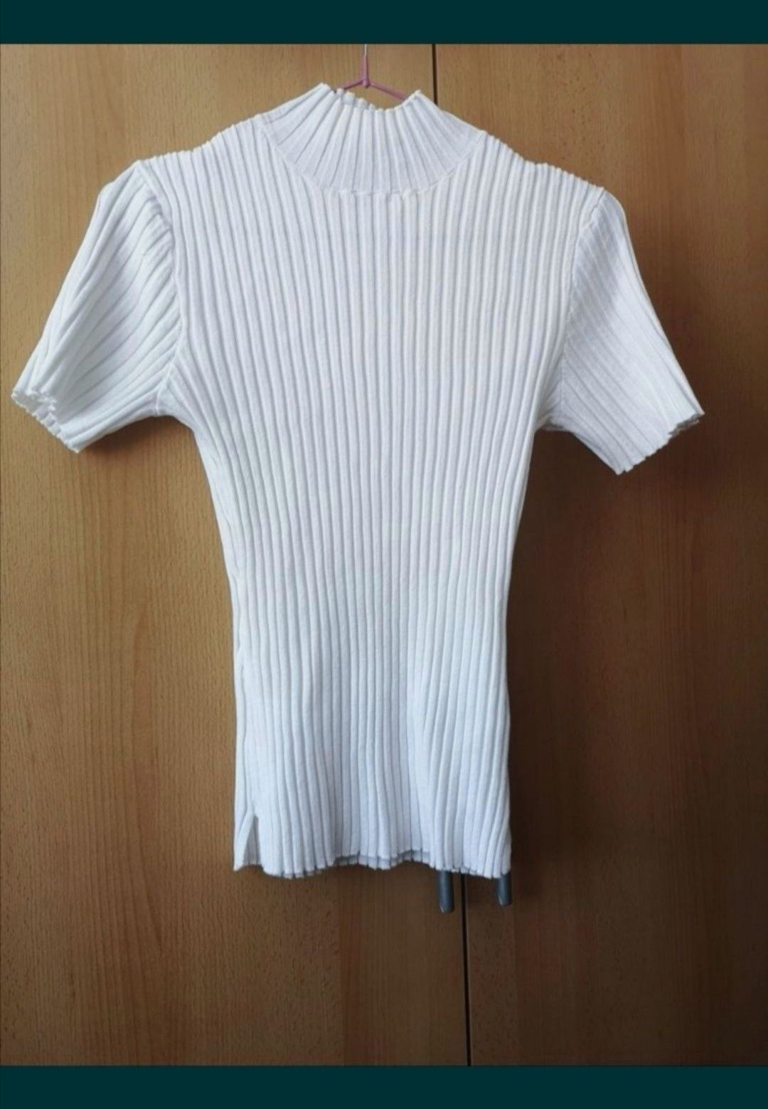 Top H&M cu guler înalt (Zara Mango