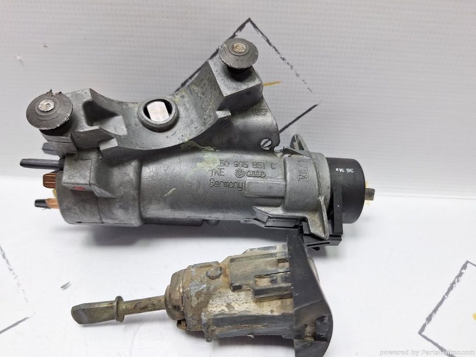 Contact cu cheie VOLKSWAGEN GOLF IV Variant (1J5) [ 1999 - 2006 ] TDI (ATD, AXR) 74KW|101HP OEM 4B0906851C