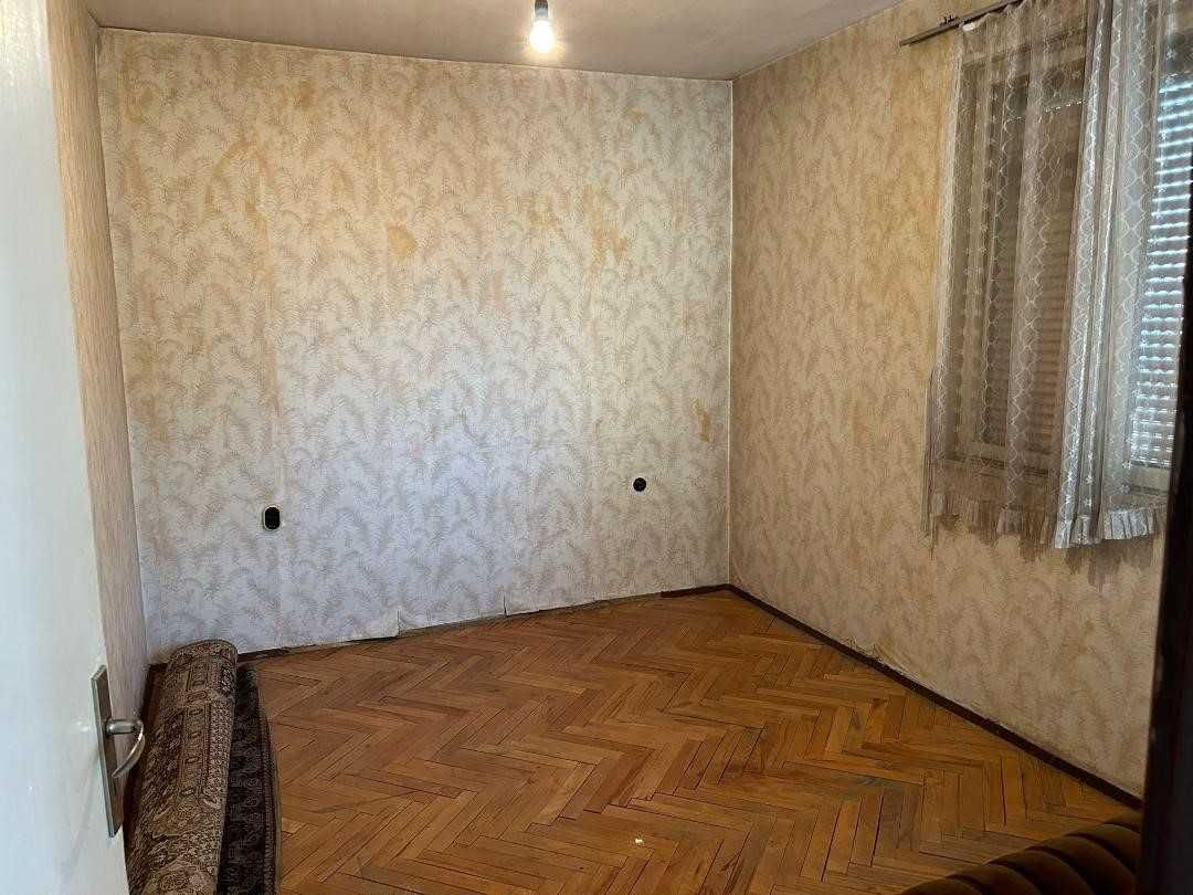Продава се Тристаен апартамент в Пловдив, Каменица 1 - 100 кв.м за 1470 €/кв.м - Снимка #7