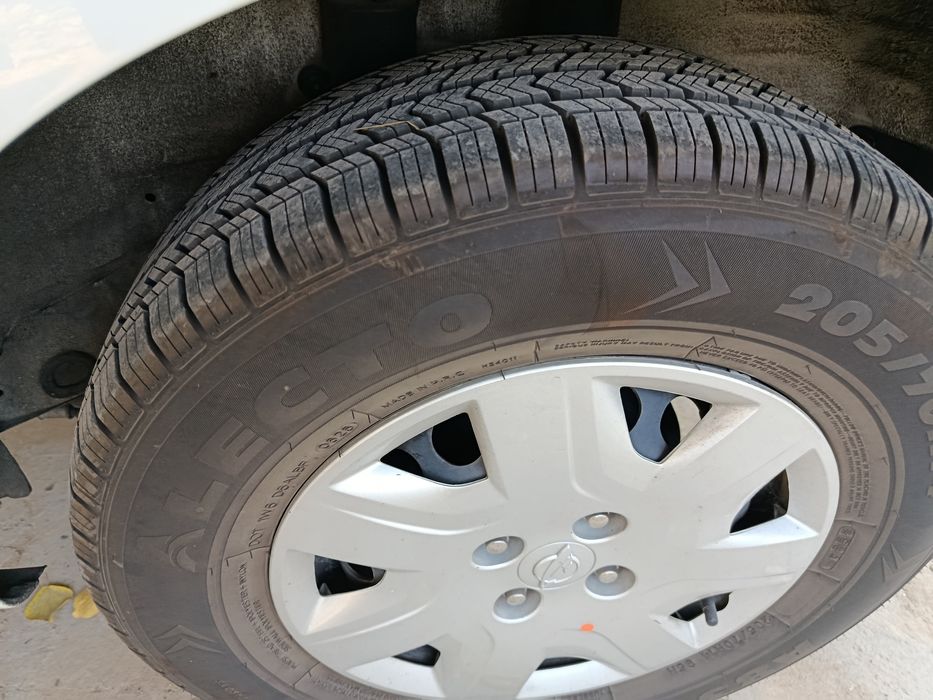 Cobalt ravon R4 sotiladi. Продоется авто  Cobalt ravon R4.