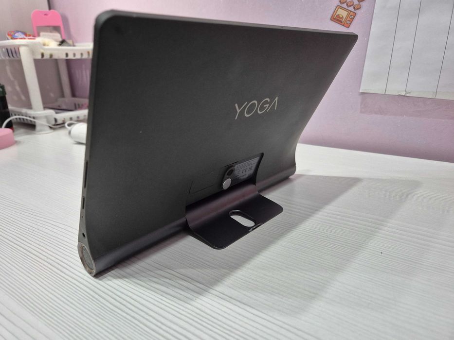 Планшет Lenovo Yoga Smart Tab YT-X705X