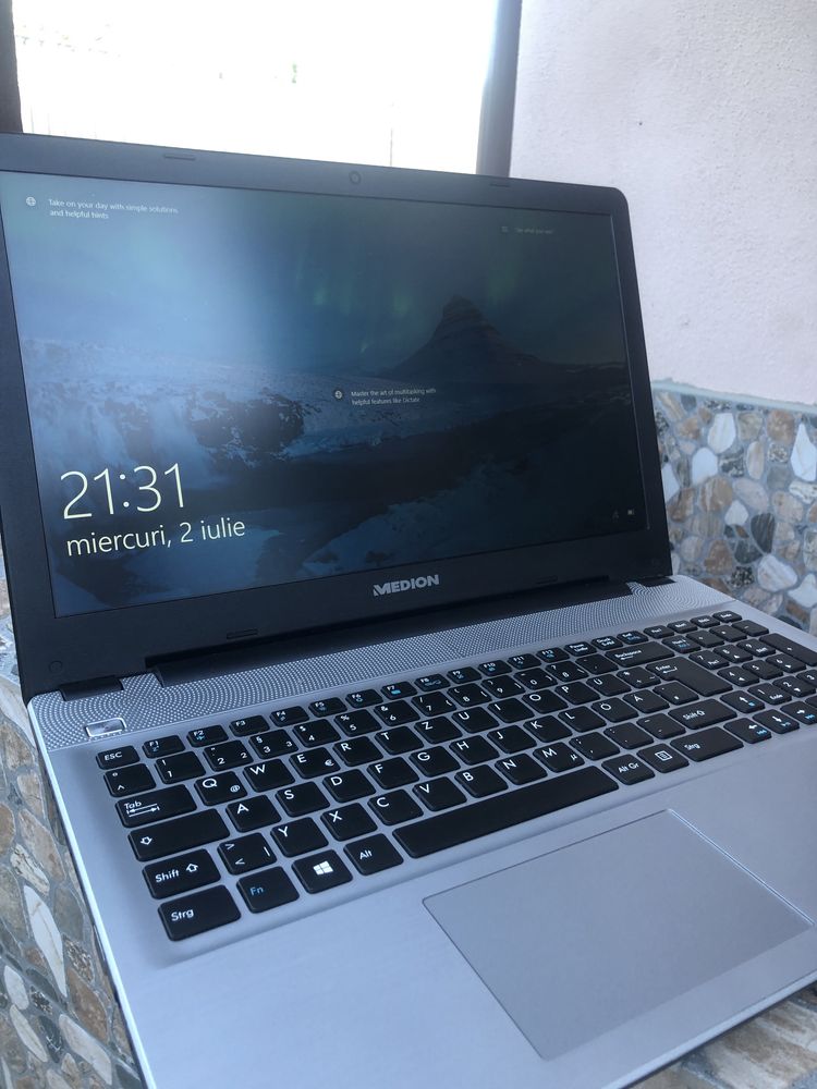 Laptop Medion
