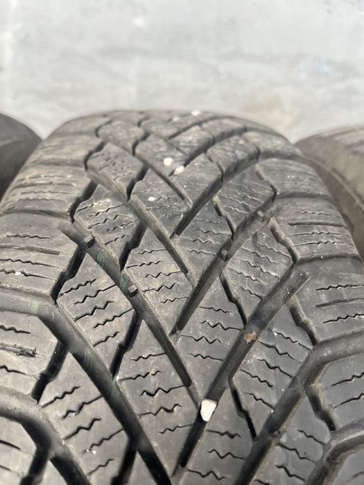 4 бр. зимни гуми 175/65/14 Continental 6 mm DOT 2917