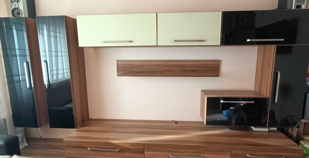 Mobila modulara sufragerie și Canapea mare