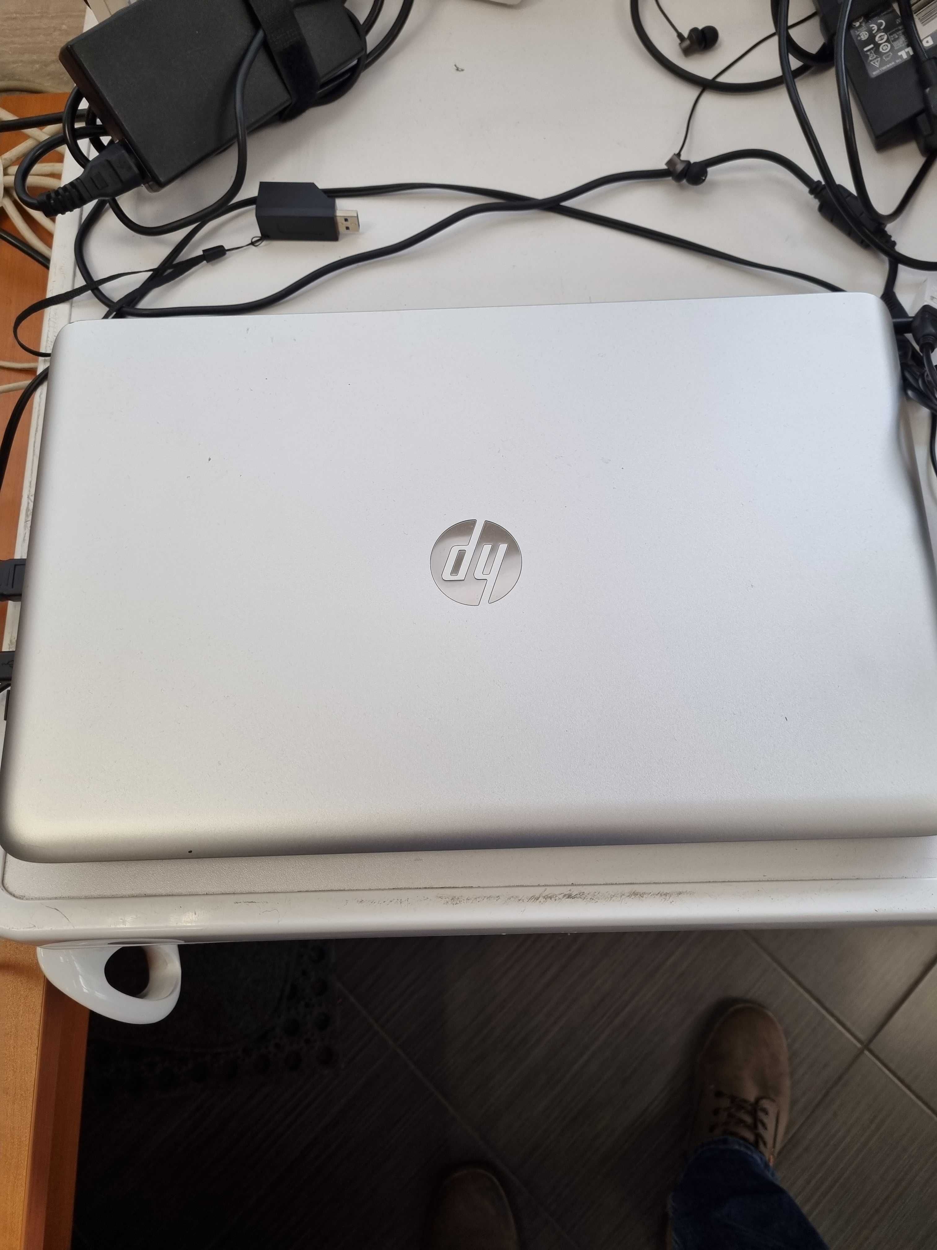 Лаптоп HP ENVY 17"