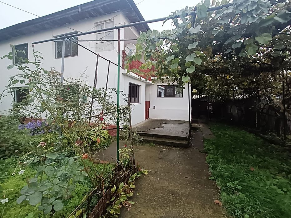 casa de vanzare in savinesti