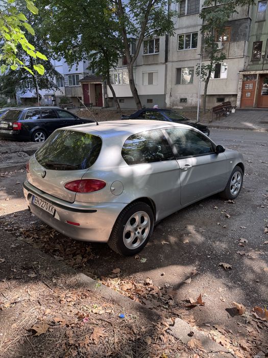алфа ромео 147