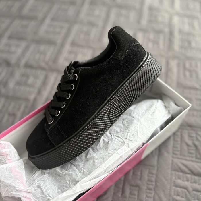 Келы лоро пиано.