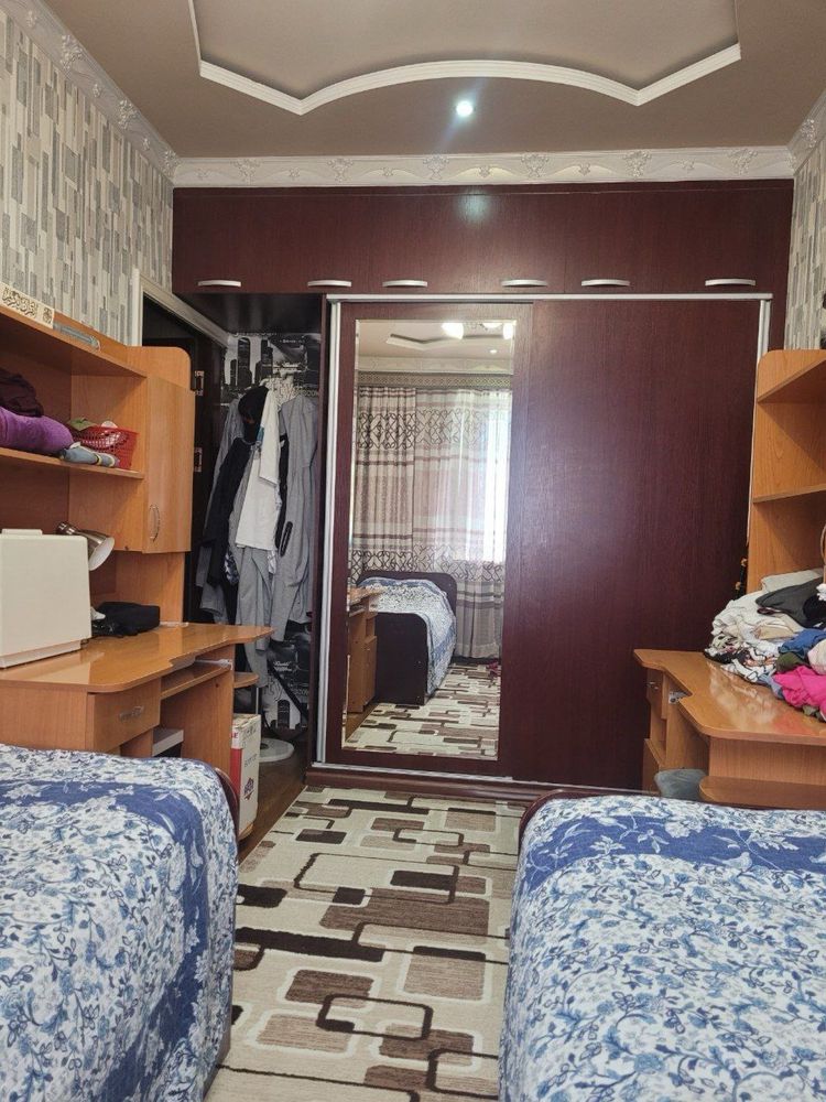 Продается 3 комнатная квартира. Мирабадксий район. Метро Ойбек