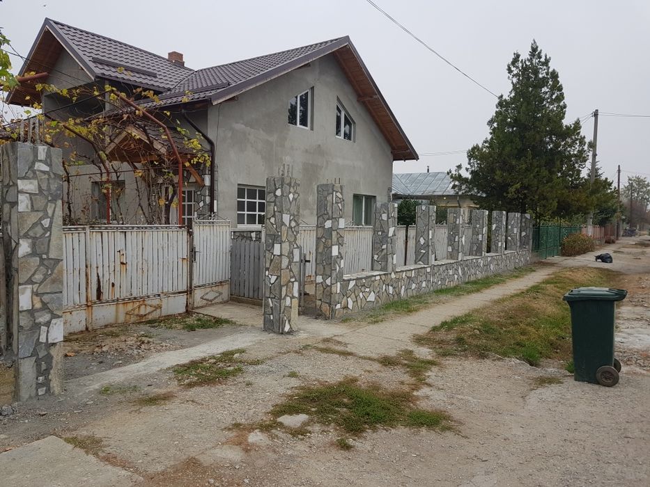 Piatra naturală vând și montez