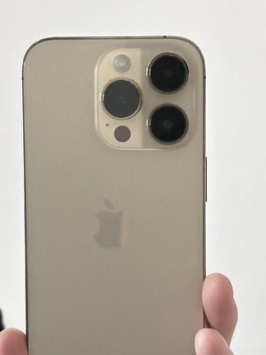 Продам iphone 14 pro gold
