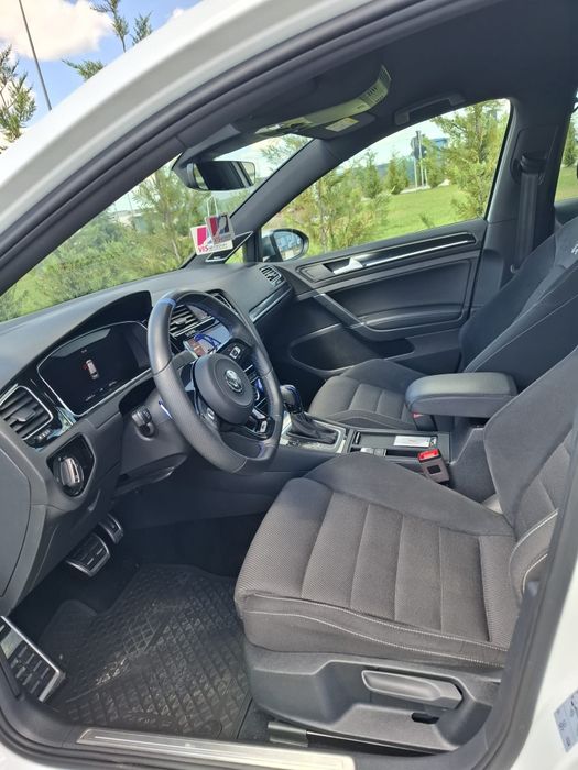 Vand sau schimb Vw Golf 7.5r Dsg stage 3 480 cai