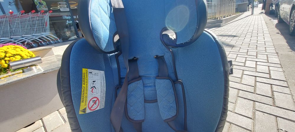 Детска столче за кола