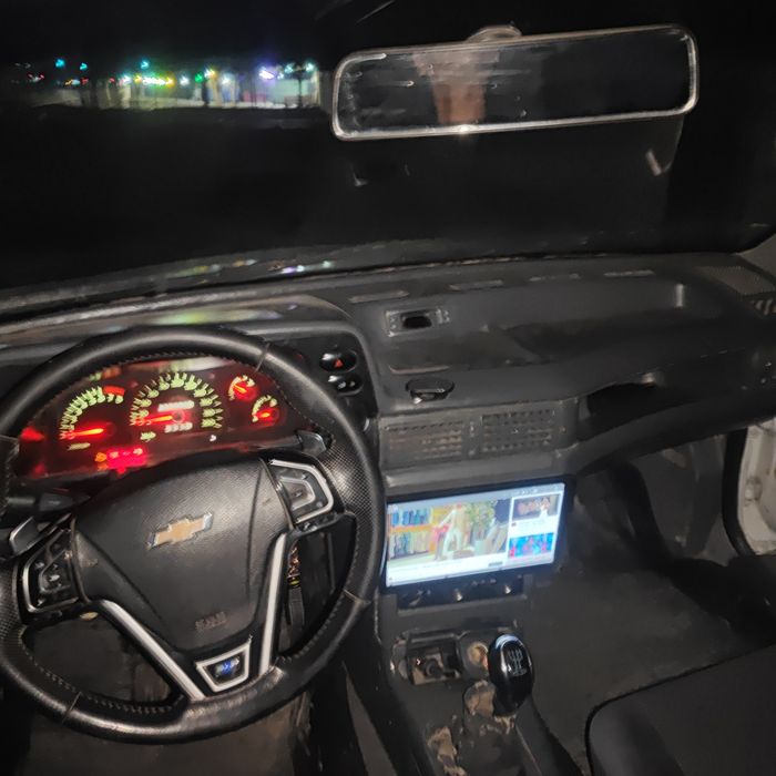 Nexia1.2005-yil oʻrtacha holatda yurib turubdi