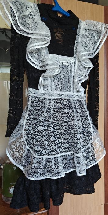 Продам школьную форму б/у  для девочки