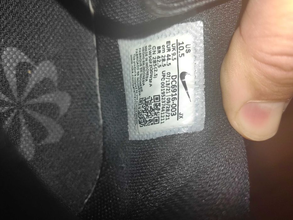 Adidasi Nike barbati