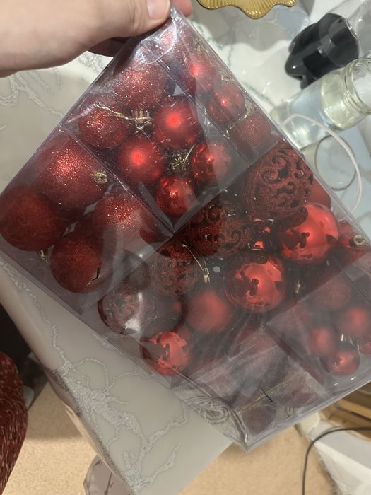 Продаю шары для елки