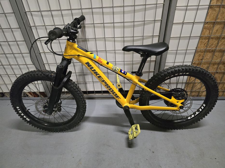 Bicicleta de copii cu roti de 20' Nukeproof Cub Scout