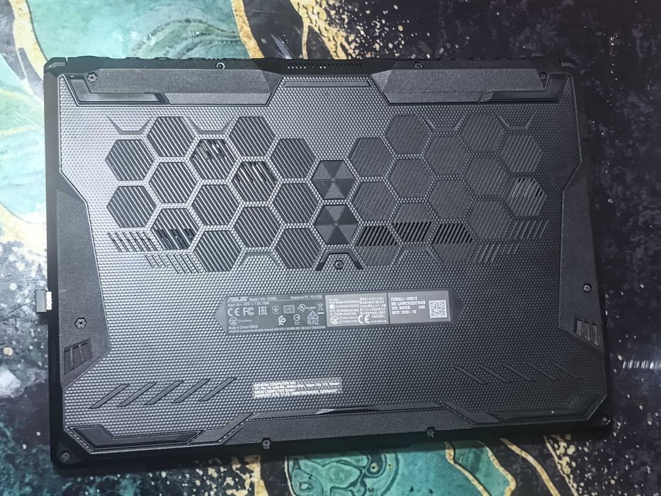 Vând laptop gaming asus tuf f15