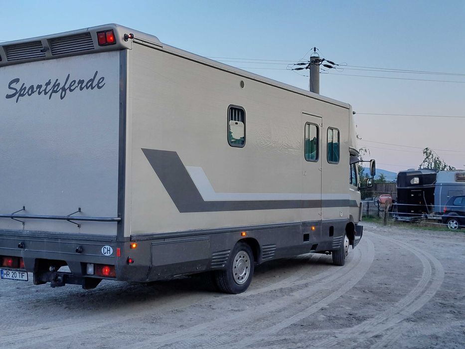 Mercedes Camion cai transport