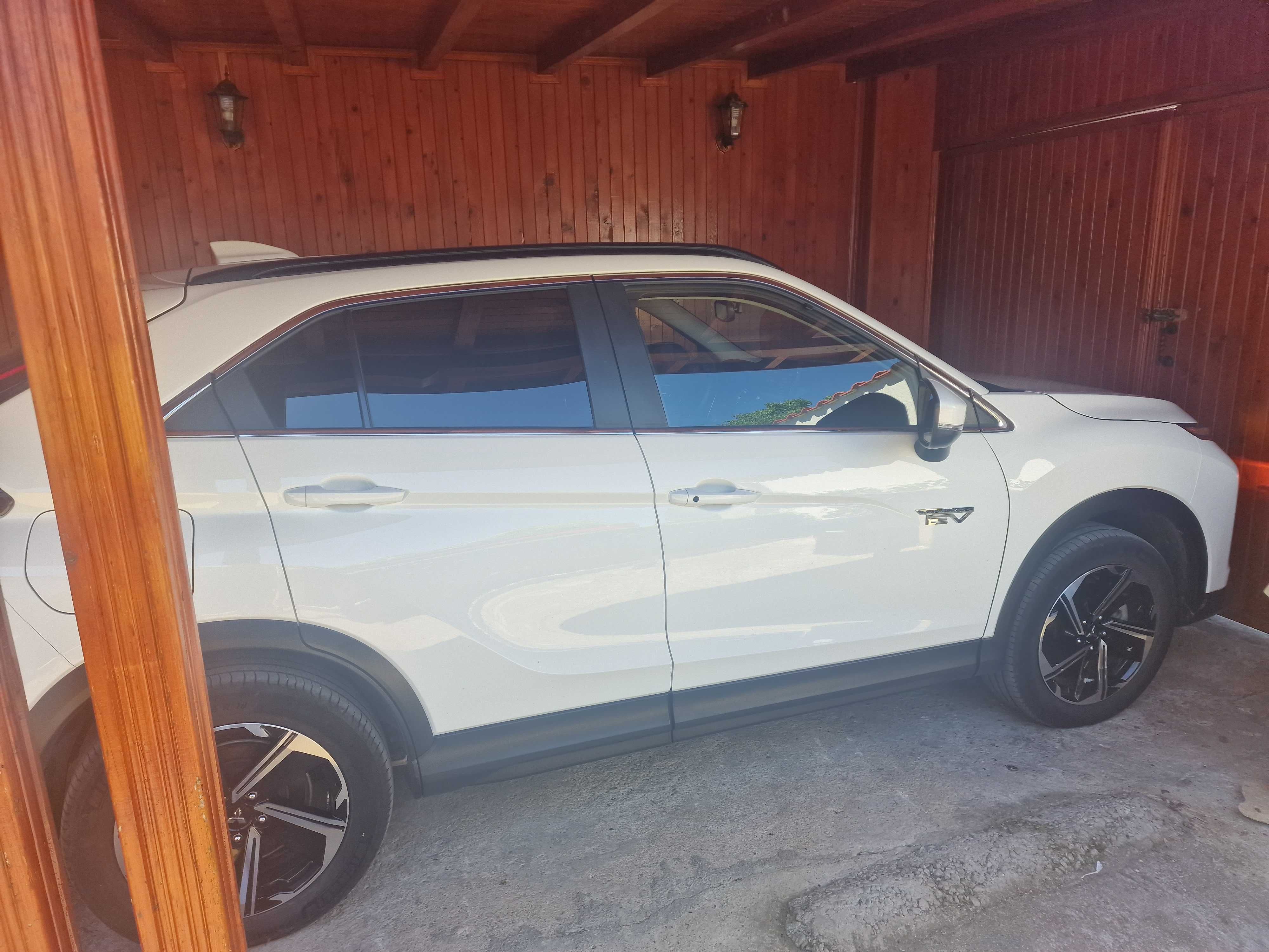 Mitsubishi Eclipse Cross 2.4 PLUG-IN HYBRID/BASIS