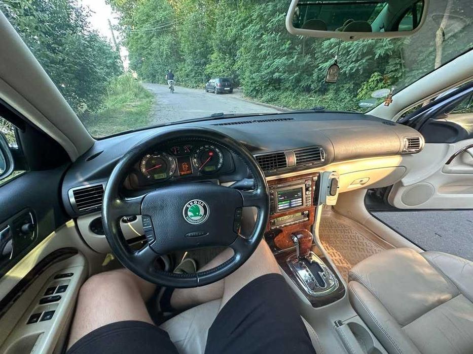 Skoda Superb 2004
