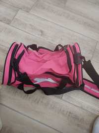 Продам спортивную сумку для тренировок и фитнеса, женскую, б/у