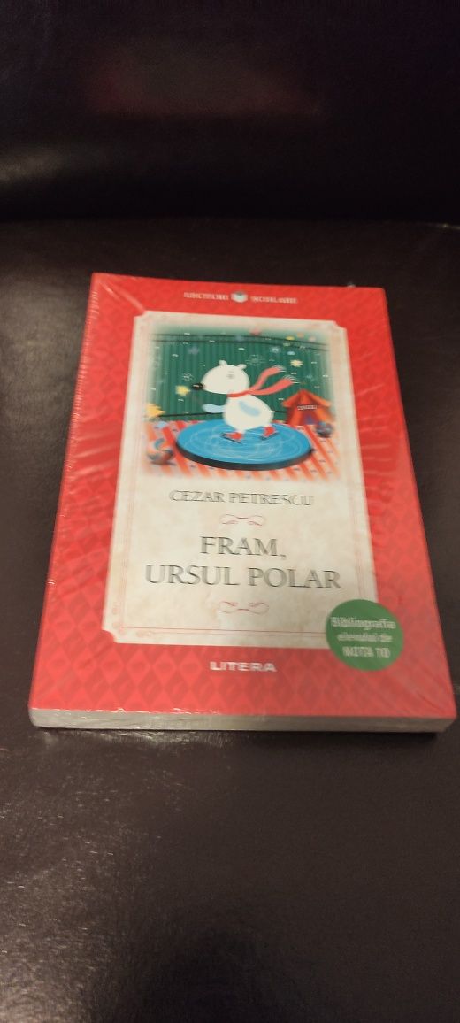 Vând 4 cărți Lectura Scolara
