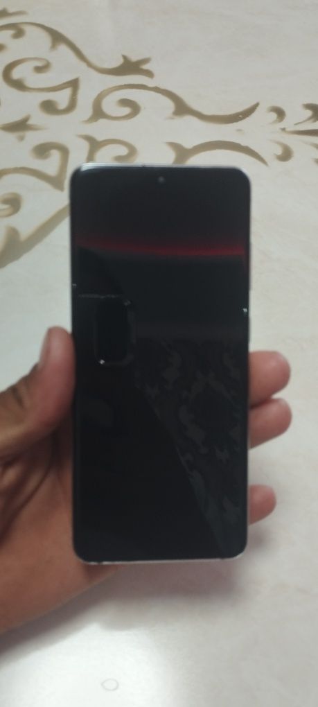 Samsung S20 5G holati zoʻr