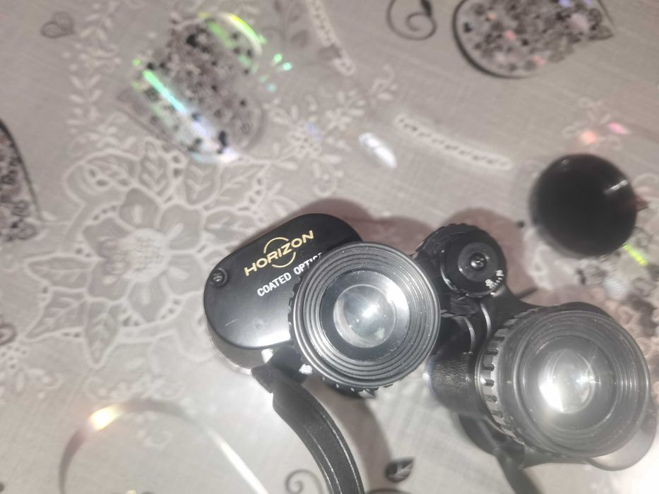Vând binoclu HORIZON