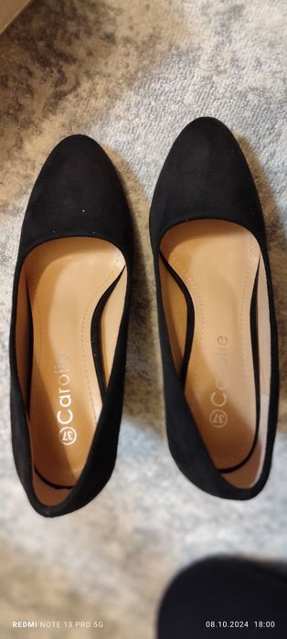 Pantofi mărimea 37