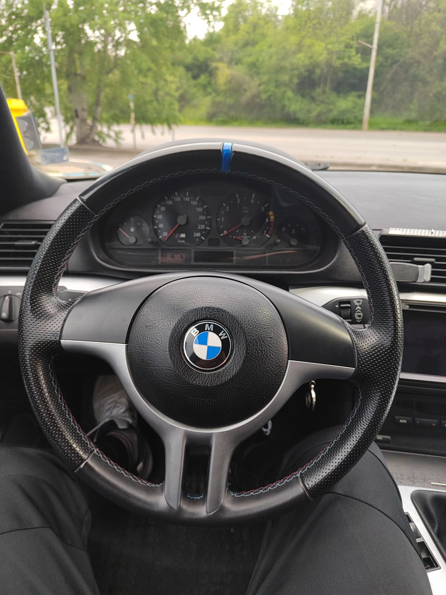 BMW 318 118 коня 2001 преди фейс - 5.300 лв
