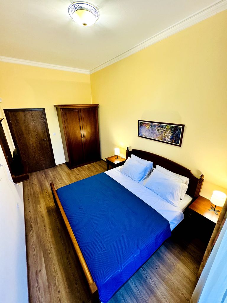 Продава се Тристаен апартамент в Созопол - 126 кв.м за 1068 €/кв.м - Снимка #8