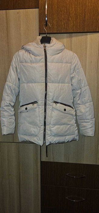 Jachetă fete cu puf și pene rezistentă la apă și vânt M 152