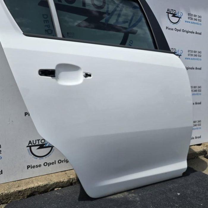 Portiera usa Y474 dreapta spate Opel Corsa D facelift