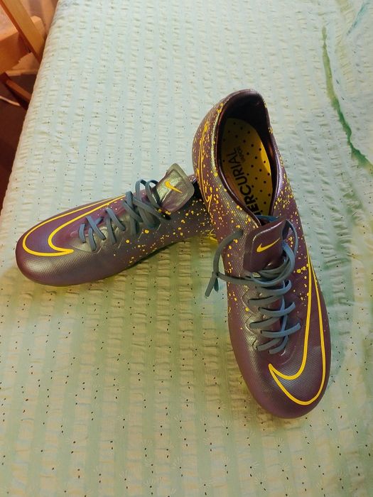 Ghete de fotbal Nike