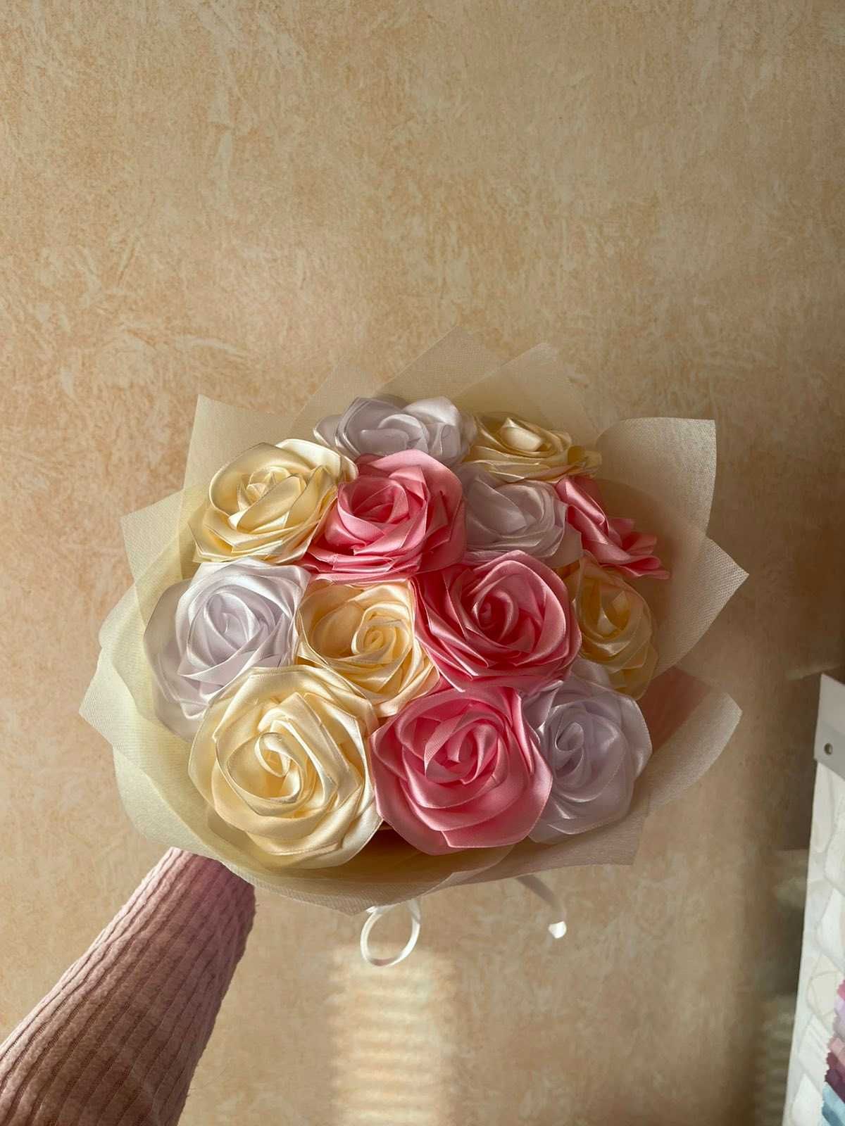 Букети от вечни рози (сатенени рози).