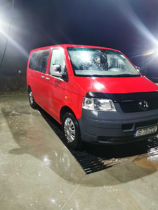 Vw T5 1.9 TDI 2007. 8+1