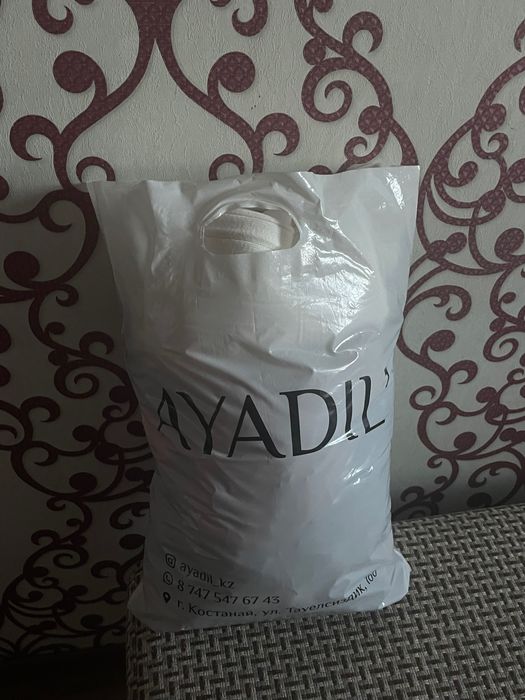 Продам пакет с вещами